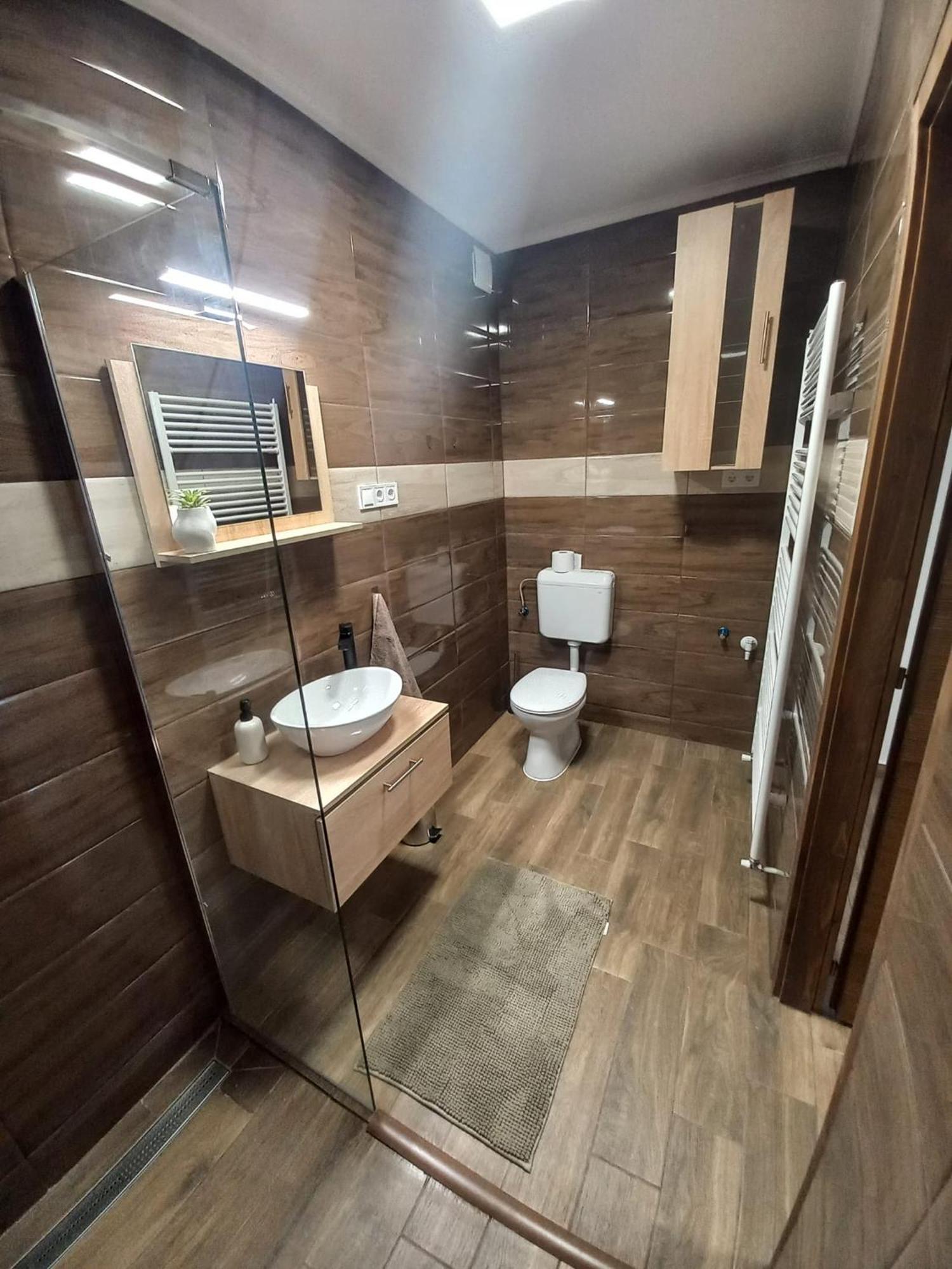 Oazis Apartman Sárospatak Exterior foto